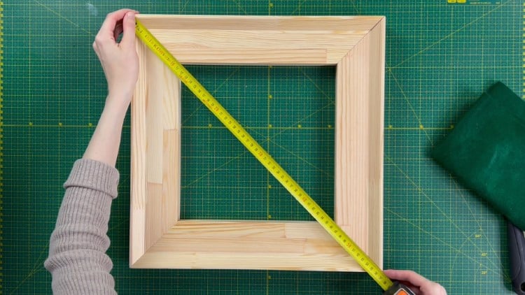 How to stretch a canvas
